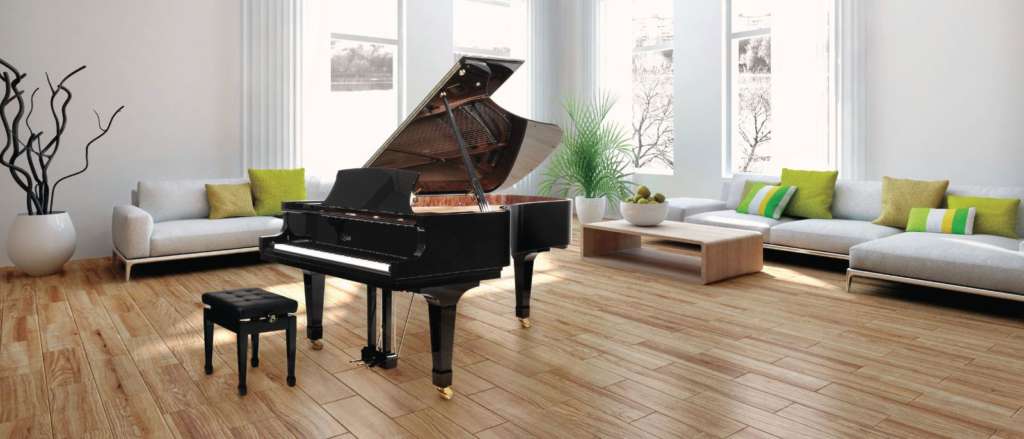 Vi hjelper deg gjerne med å flytte tunge gjenstander som for eksempel et piano.